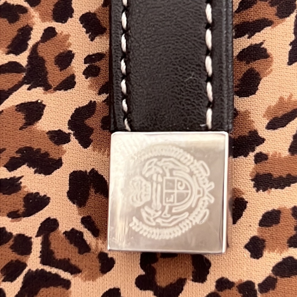 Liz Clairbone Wallet / Document Holder - image 7